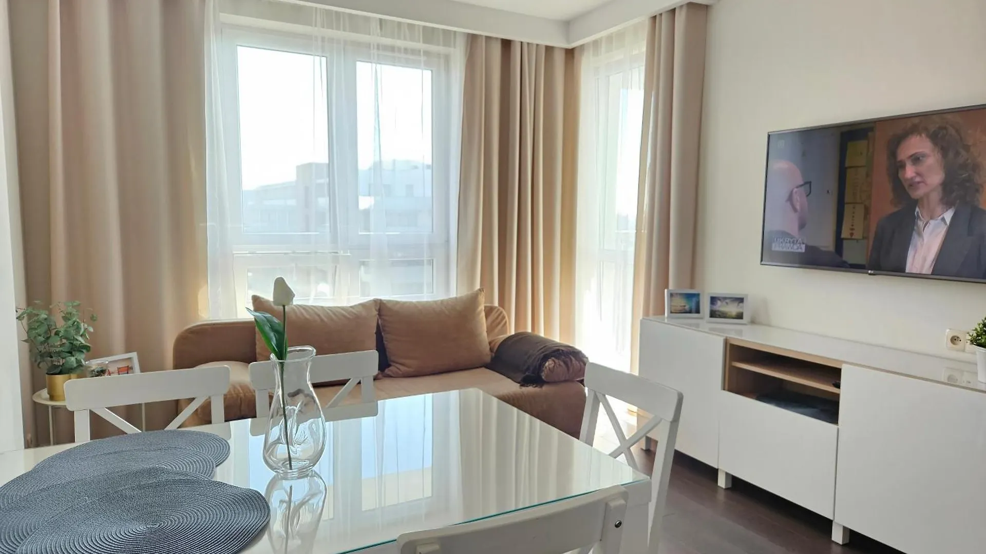 Komfortowy Apartament Z Aneksem Kuchennym, Dzielnica Uzdrowisko Kolobrzeg